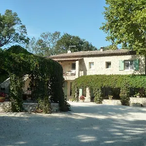 mas-de-lile.fr-provencehotel.com/